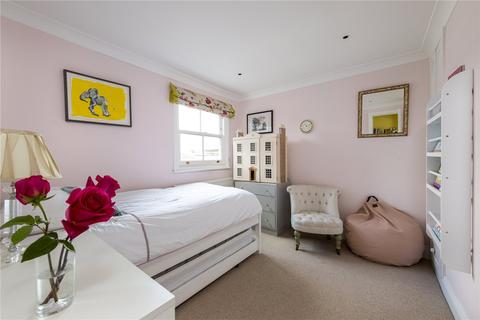 105 Marney Road, London, SW11 5EW