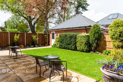 1 Ridings Close, Ascot, SL5 7SQ