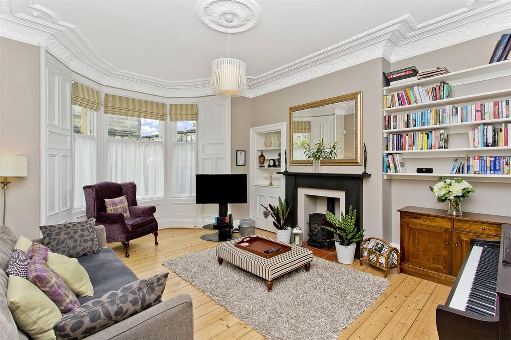 Dudley Crescent, Edinburgh, EH6 4 bed terraced house £630,000