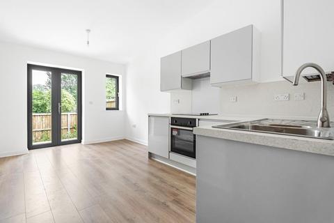 2 bedroom apartment to rent, Kennington,  Oxford,  OX1