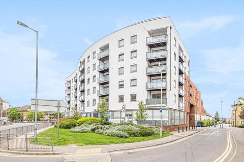 2 bedroom block of apartments for sale - Ashleigh Court,  Loates Lane,  Watford,  WD17