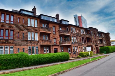 2 bedroom flat to rent, Great Western Road, Flat 0/2, Anniesland, Glasgow, G13 2TQ