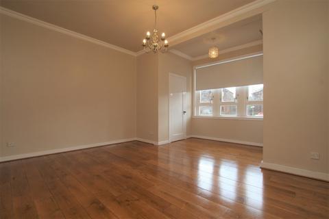 2 bedroom flat to rent, Great Western Road, Flat 0/2, Anniesland, Glasgow, G13 2TQ