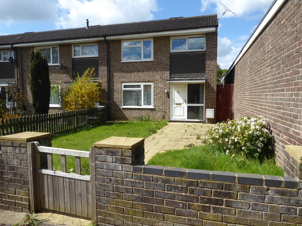 High Furlong, Banbury 2 bed end of terrace house £189,950