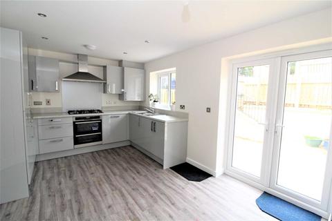 16 Buzzard Rise, St Anns Chapel, Gunnislake, PL18 9FL