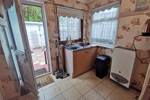 8 Orchard Street, Pontardawe, Swansea, SA8 4ER