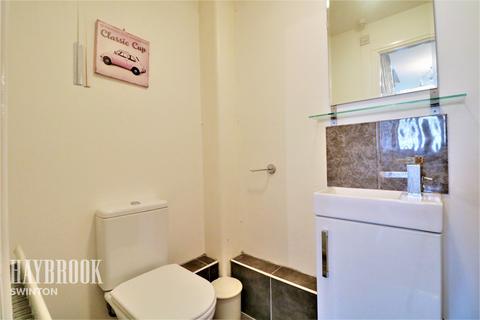 30 Hills Close, Mexborough, S64 9PB
