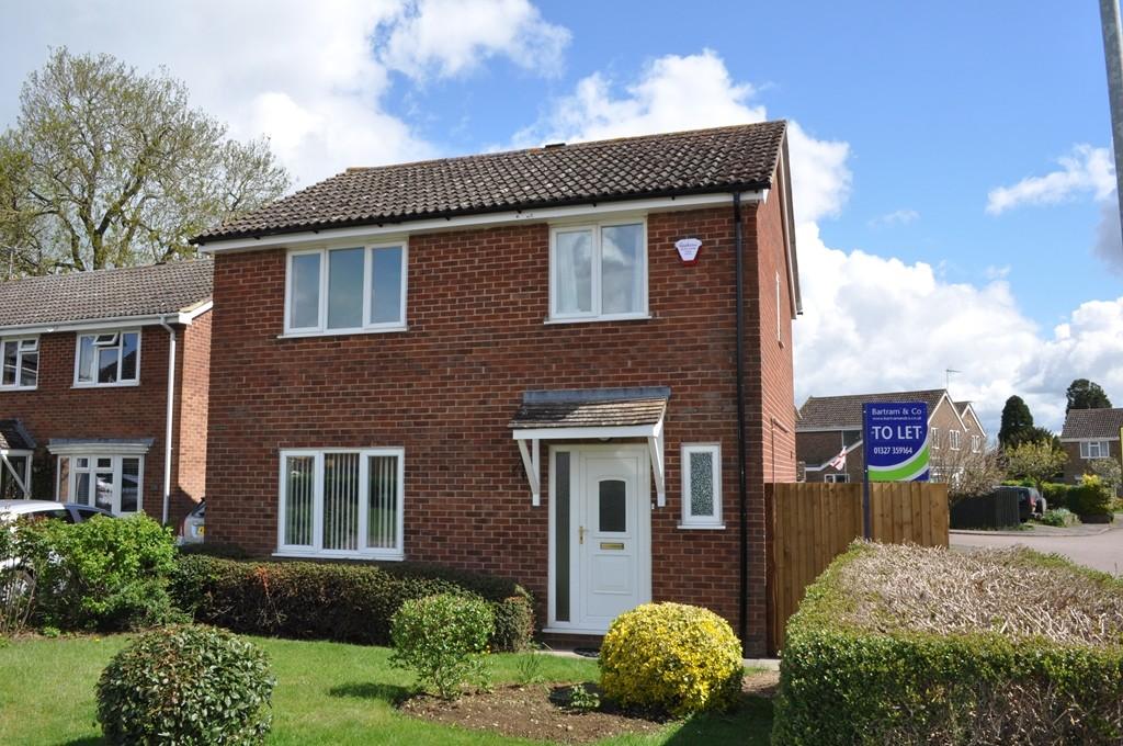 Wordsworth Close, Towcester 4 bed detached house £1,450 pcm (£335 pw)