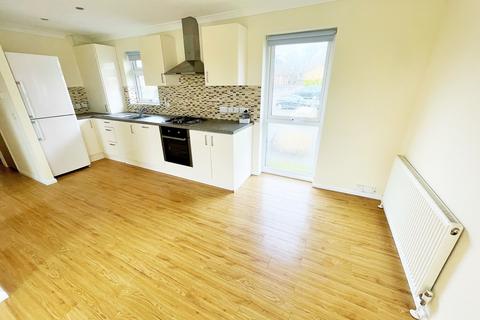 2 bedroom maisonette to rent - Fleetham Gardens, Lower Earley, Reading