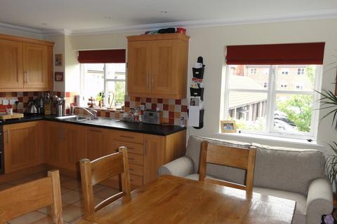 3 bedroom end of terrace house to rent, Qwysson Avenue, Bury St Edmunds IP33
