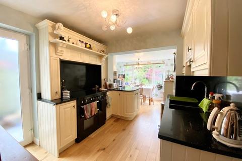 28 Giffords Croft, Lichfield, WS13 7HG