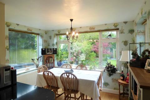 28 Giffords Croft, Lichfield, WS13 7HG