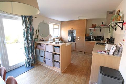 27 Kingdon Way, Holsworthy, EX22 6FN