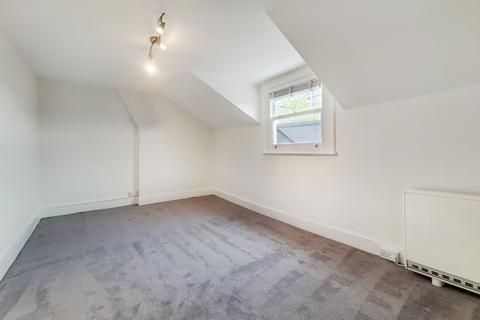 2 bedroom maisonette to rent, Pembridge Road, Notting Hill, London, W11