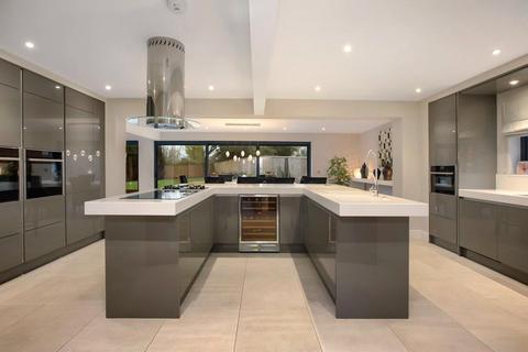 Marandor Exmouth Road, Exton, Exeter, EX3 0PZ
