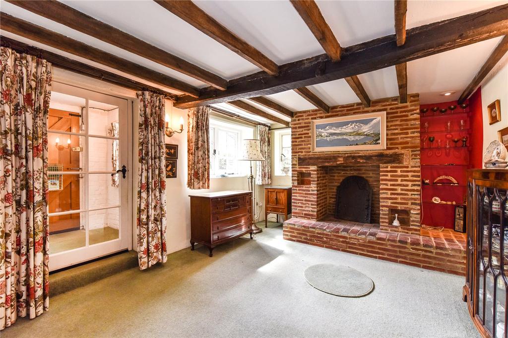 Dining/Sitting Room