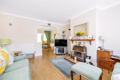 65 Tyron Way, Sidcup, DA14 6AZ