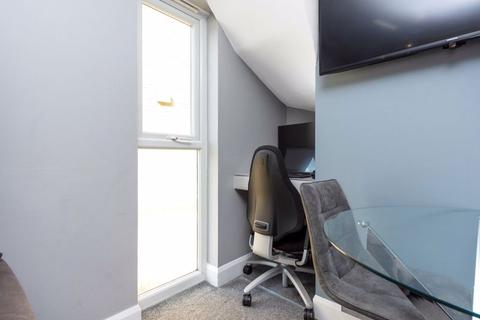 27 Heatherbank Close, Dartford, DA1 3PN