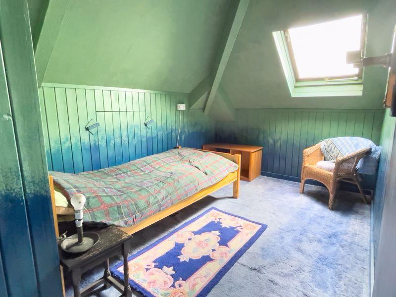 Loft Room 2