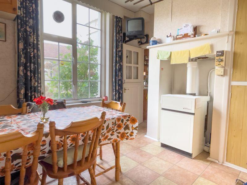 Breakfast Room