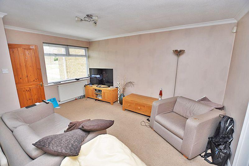 Newington Walk, Vinters Park Maidstone ME14 2 bed terraced house £950