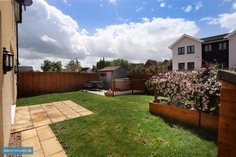 7 Cornflower Close, North Petherton, Bridgwater, TA5 2GR