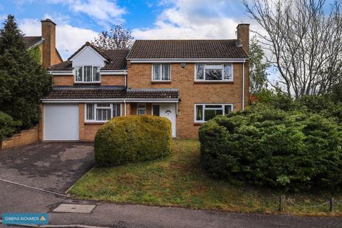 2 Allington Close, Taunton, TA1 2NE