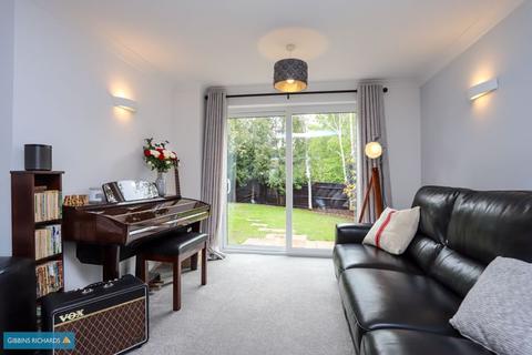 2 Allington Close, Taunton, TA1 2NE