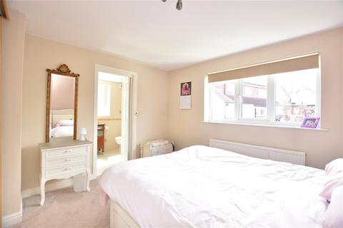 1b Bentcliffe Mount, Leeds, LS17 6QW