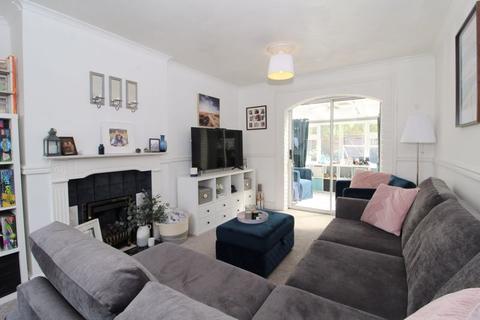 80 Chatsworth Crescent, Walsall, WS4 1RU