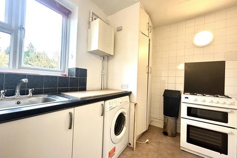 undefined, Malvern Court, Addington Road, Reading, Berkshire, RG1