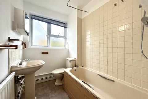 undefined, Malvern Court, Addington Road, Reading, Berkshire, RG1