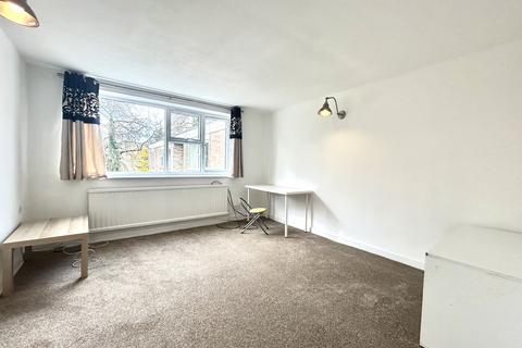 undefined, Malvern Court, Addington Road, Reading, Berkshire, RG1
