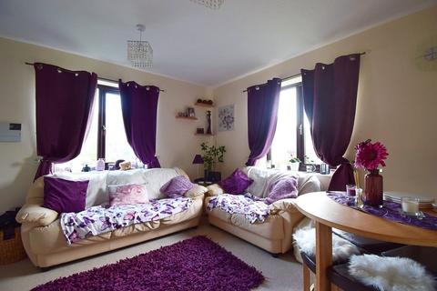 7 Home Mead, North Waltham, Basingstoke, RG25 2SY