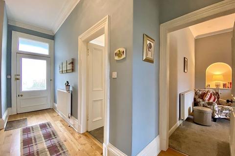 18 Bellevue Crescent, Ayr, KA7 2DR