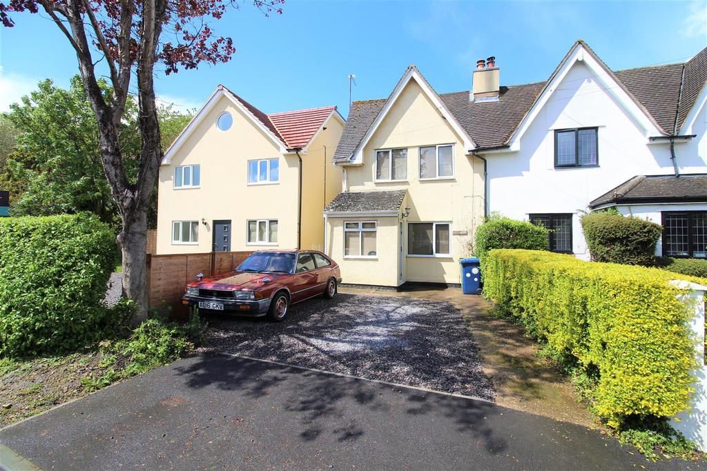 Green Street, Brockworth, Gloucester 3 bed semidetached house £240,000