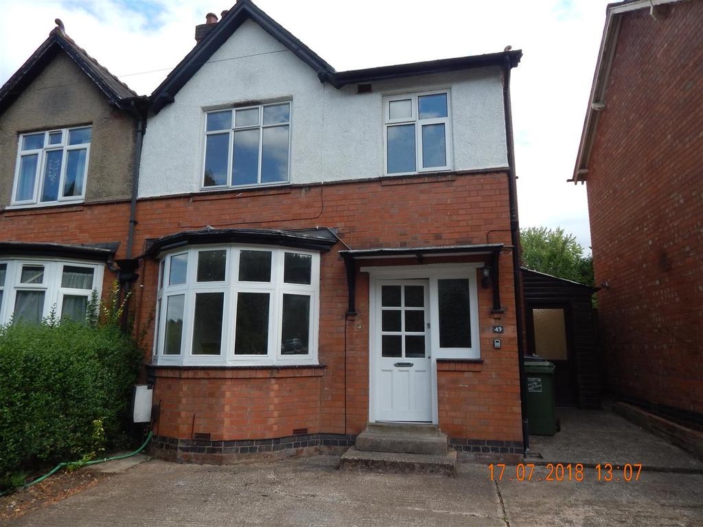 Plymouth Road, Redditch 3 bed semidetached house £925 pcm (£213 pw)