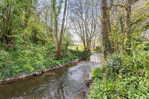 Pear Tree House Bow Road, Harbertonford, Totnes, TQ9 7TQ