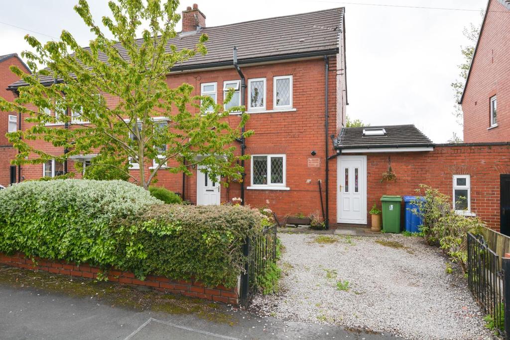 Balcarres Road, Aspull, Wigan, WN2 1SD 3 bed semidetached house £165,000