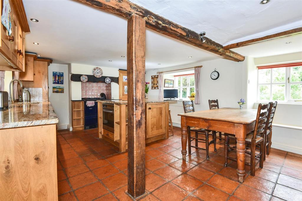 Stag Cottage (15).jpg