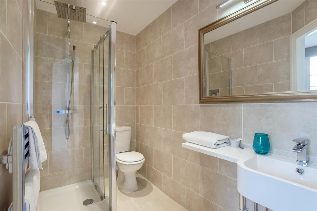 Victoria Spa Lodge-27.jpg