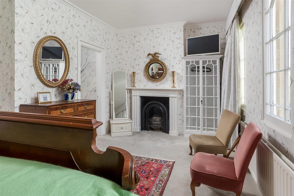 Victoria Spa Lodge-23.jpg