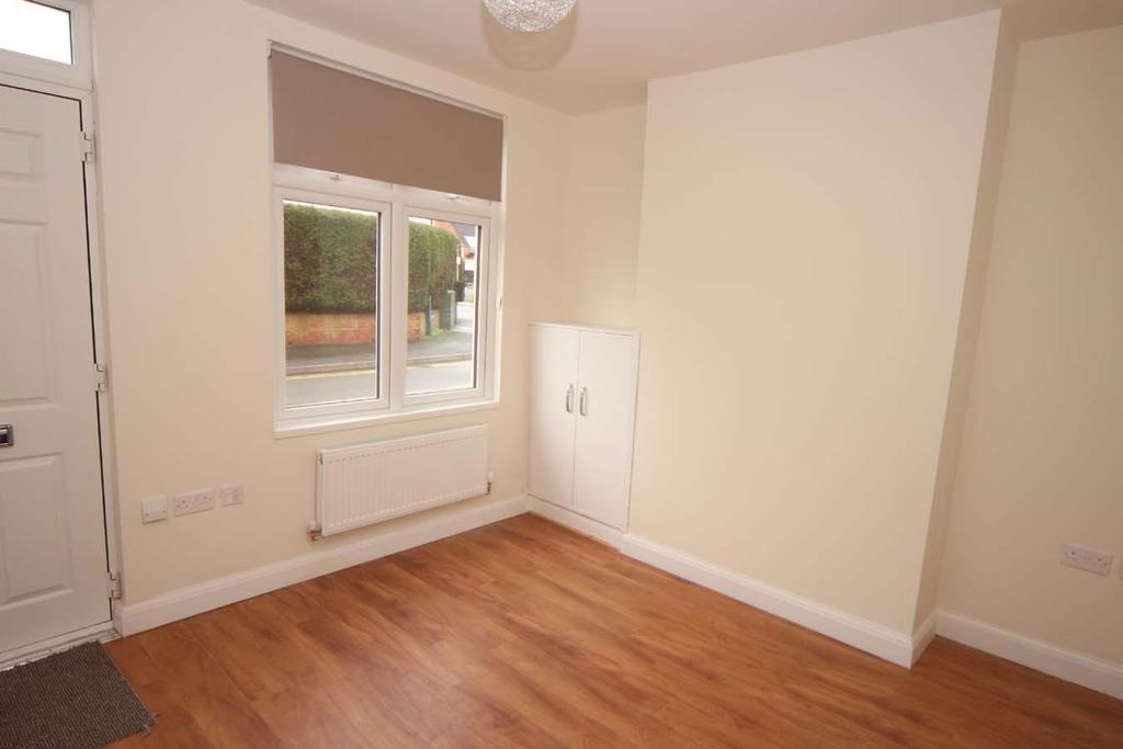Freemans Lane, Burbage 2 bed terraced house £695 pcm (£160 pw)