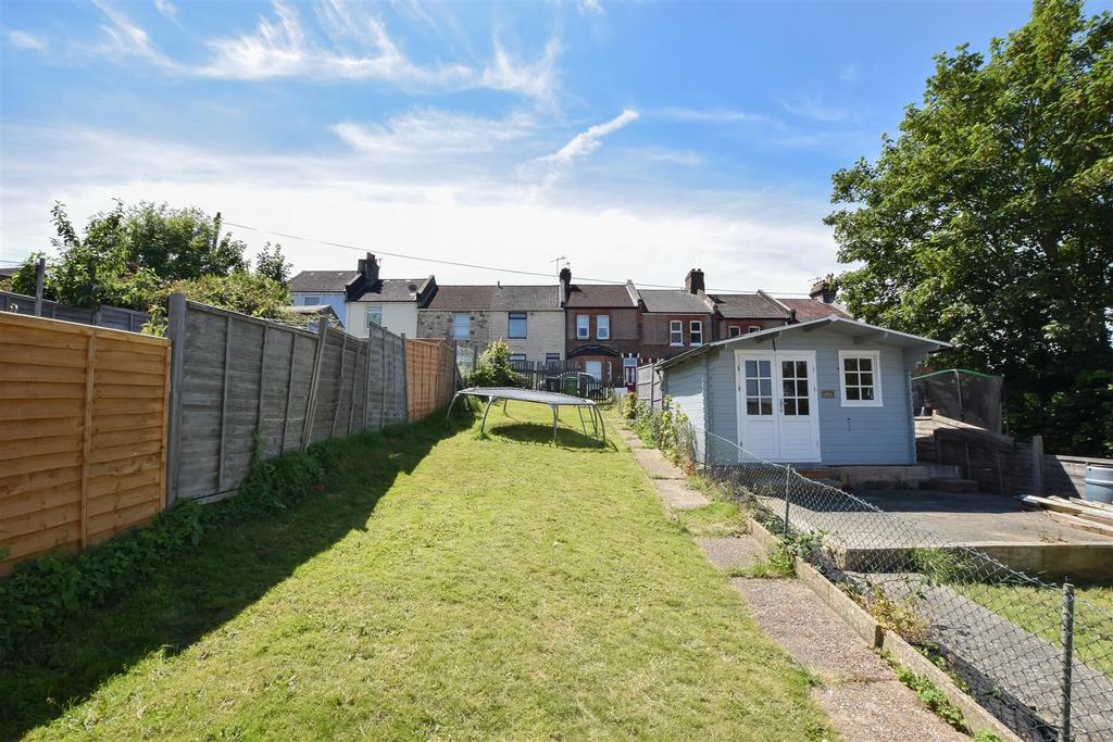 Paynton Road, St. LeonardsOnSea 3 bed house £250,000