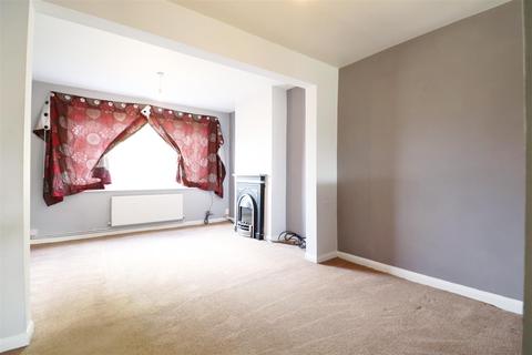 93 Heath Way, Erith, DA8 3LZ