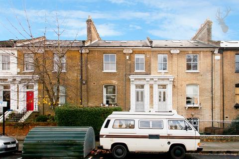undefined, Colvestone Crescent, London Fields E8
