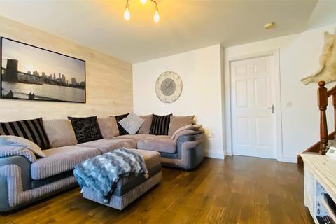 39 Beadnell Drive, Seaham, SR7 7WG