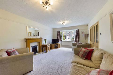 2 Hanover Way, Churchdown, Gloucester, GL3 1NJ