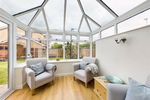 2 Hanover Way, Churchdown, Gloucester, GL3 1NJ