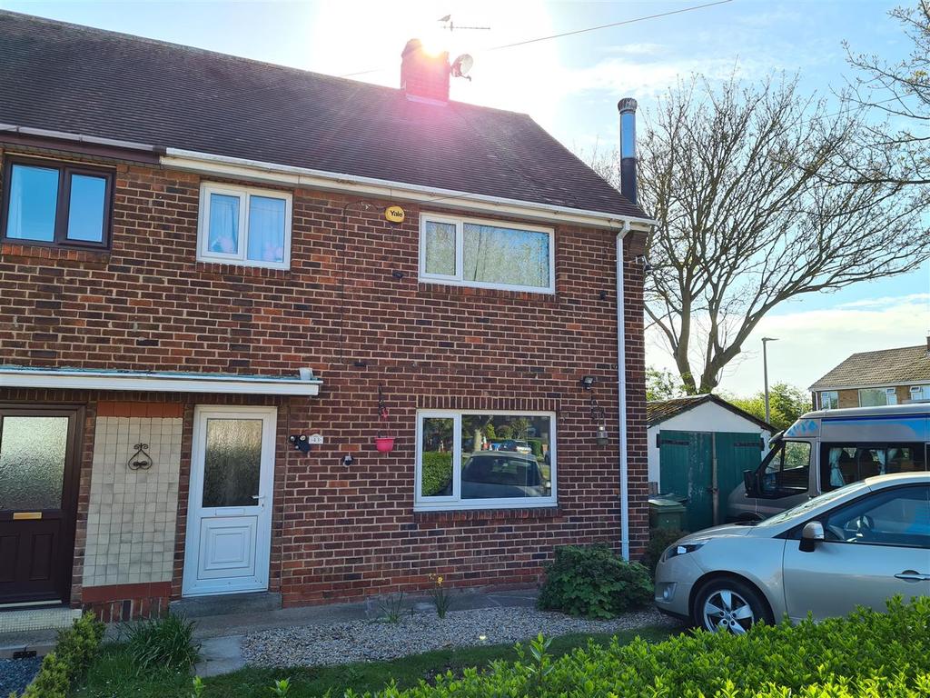 Highfield, Withernsea 3 bed end of terrace house £115,500